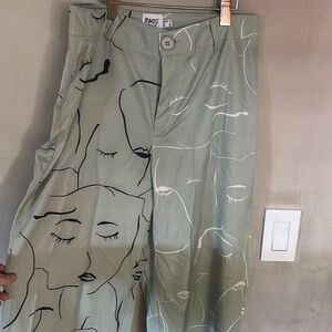 Princess Polly sage face dress pants